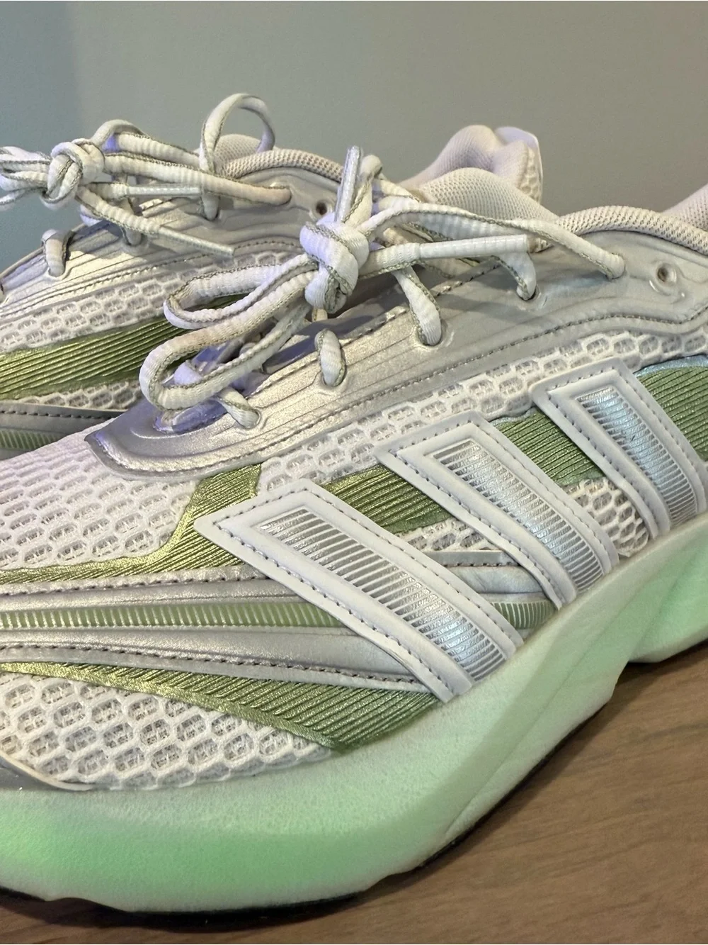 **FINAL PRICE** Women’s ’Adidas’ Light Blaze shoes